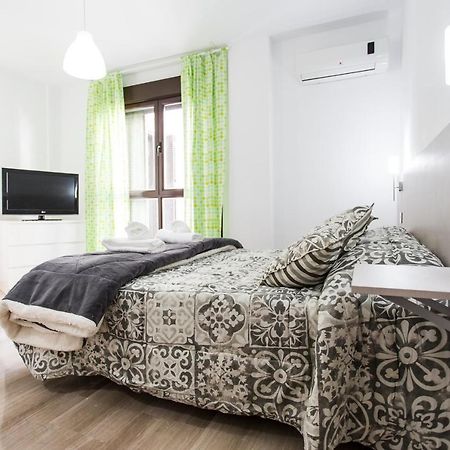C&V Apartamentos - Horno De Marina Granada Eksteriør bilde